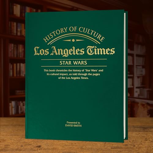 Regalos de firma, libro de historia de películas, una saga épica contada a través de la cobertura del periódico, recuerdos de regalo para fanáticos, añade nombre en relieve gratis..